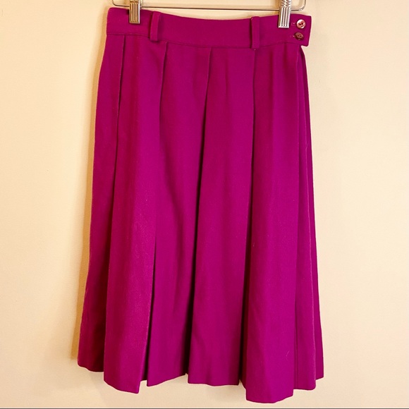 VTG Koret Wool Magenta Mini Skirt-25”W - Picture 7 of 7